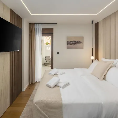 Hotel Heritage Ames 4*
